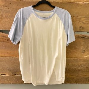 American Eagle baseball t-shirt